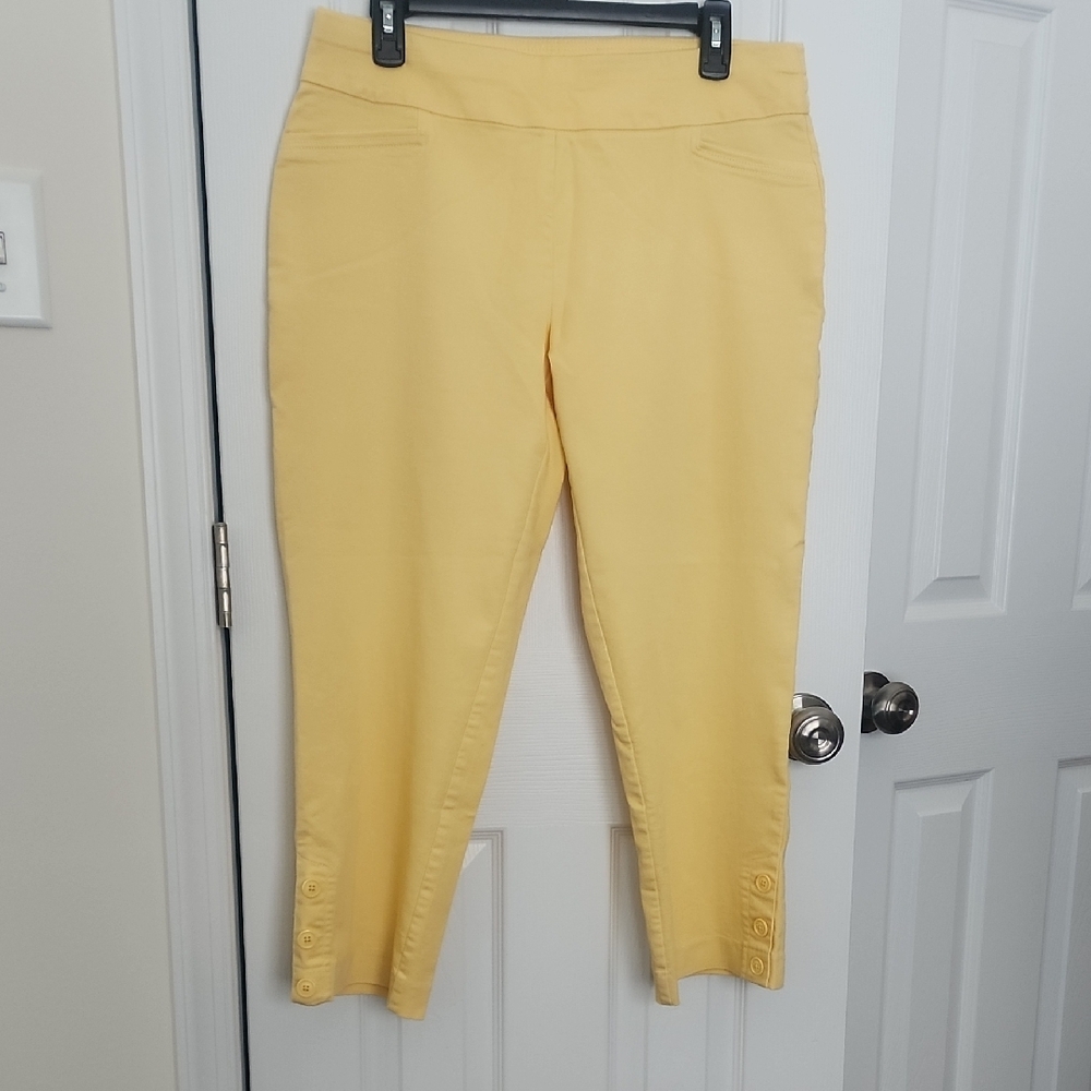 Croft & Barrow Yellow Cropped Pants